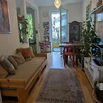 Beautiful Apartment With 2 Balconies 2 Bedrooms